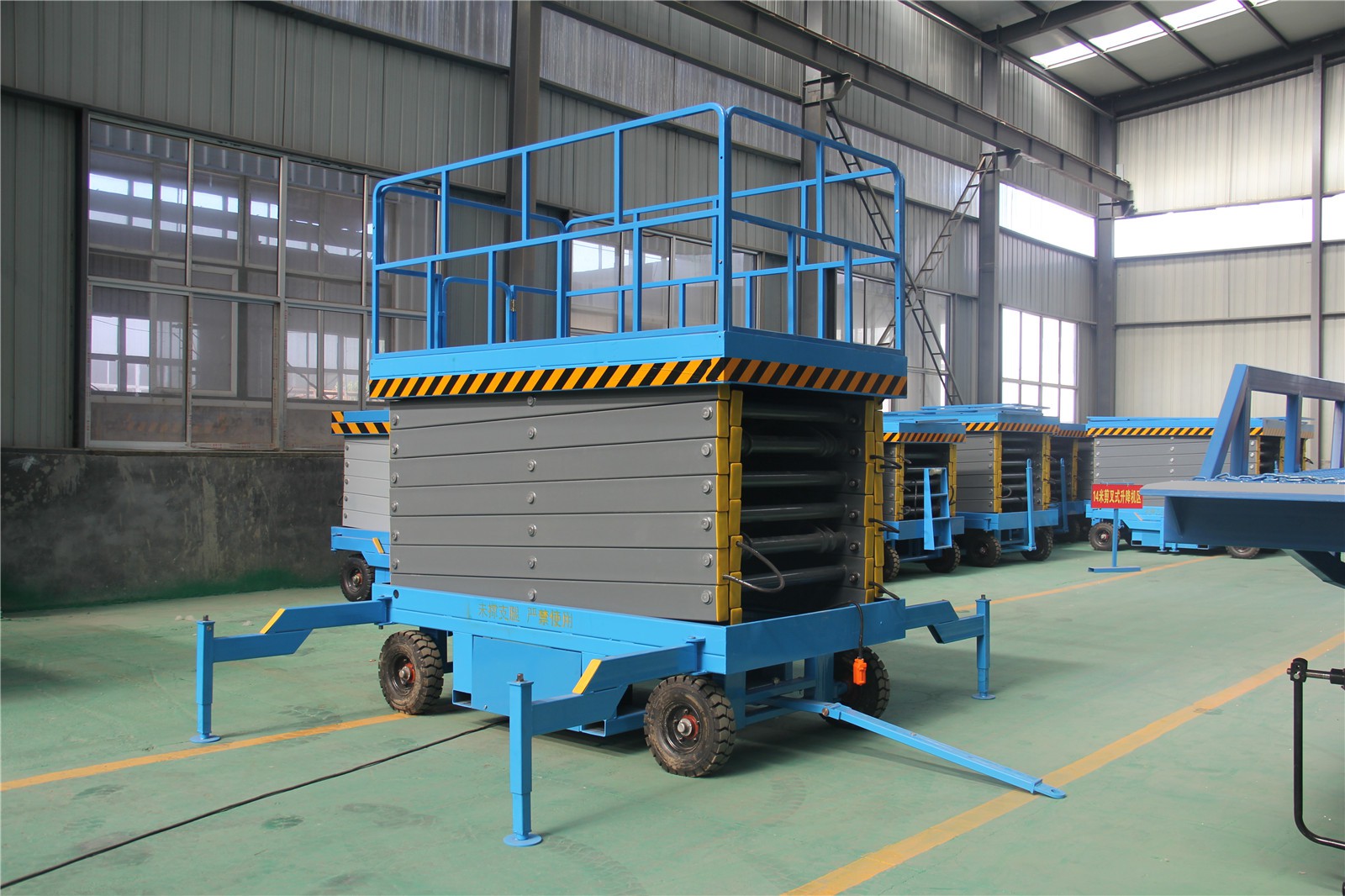 14m Scissor Lift Platform 5