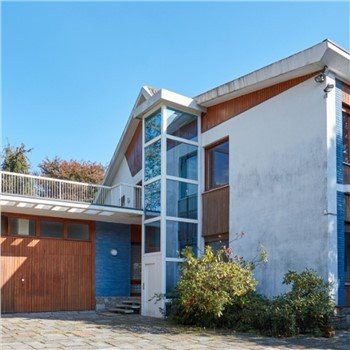 Residential Hydraulic Lift